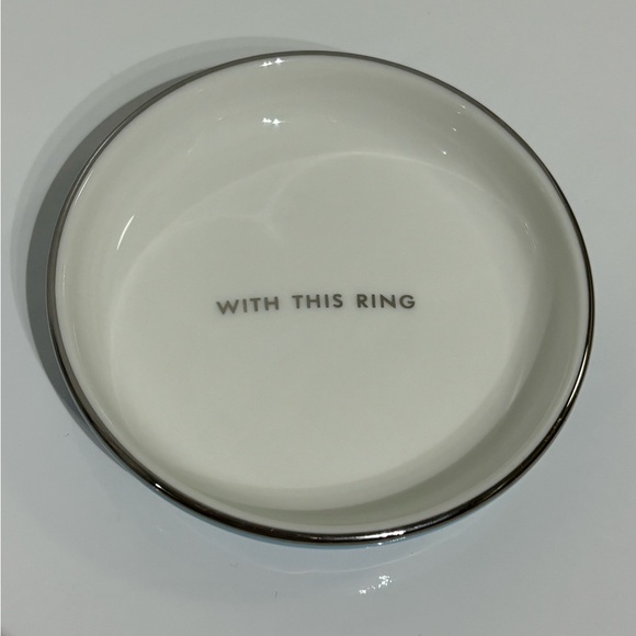 Kate Spade Take the Cake Ring Holder Dish - Picture 8 of 8